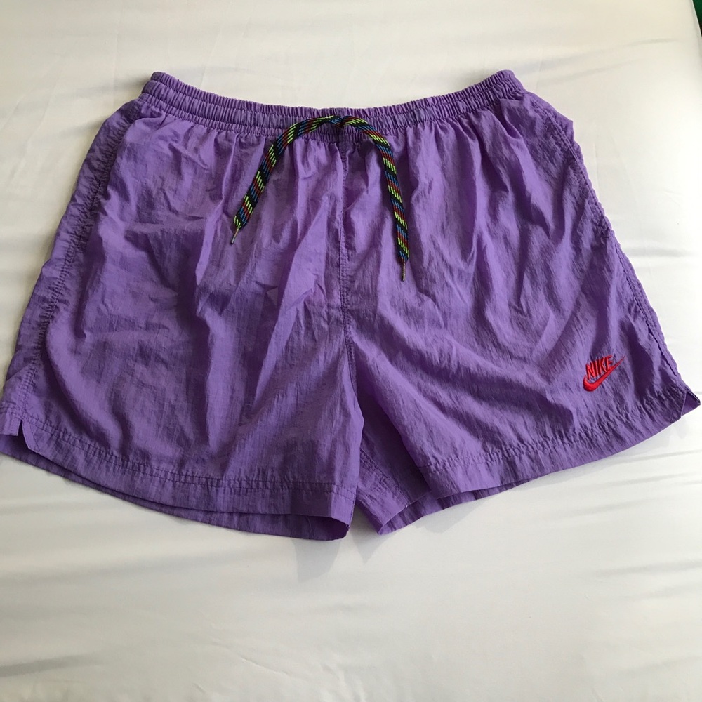 Vintage Nike Shorts (Men’s)